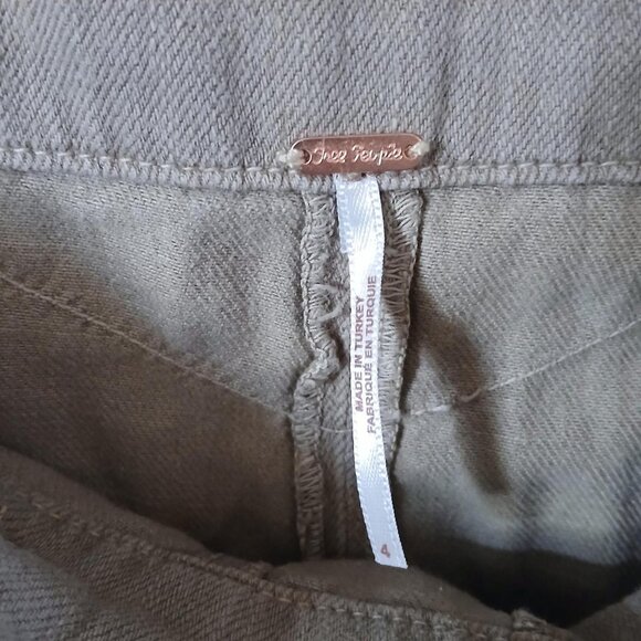Free People Alpha Utility mini skirt khaki tan denim frayed hem button fly Sz 4 - Picture 6 of 7